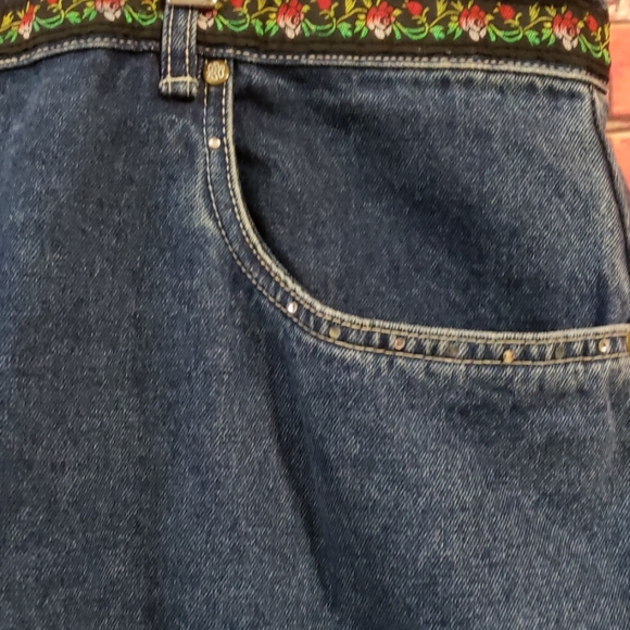 BILLBLASS EMBROIDERED WOMEN'S SKIRT JEANS SIZE 22W - Picture 5 of 9